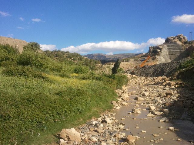 فم تغاريست خروجا من النفق