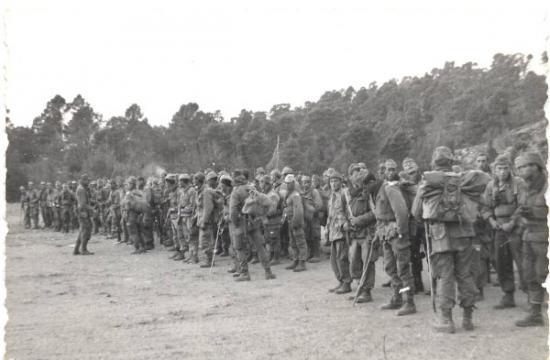 La compagnie en attente des hélicoptères à djebel beni melloul m'sara