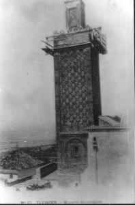 Photo Ancienne de Tlemcen  minaret sidi boumediene en restauration