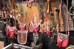 L\'artisanat à Tamanrasset, des produits de qualité et originaux