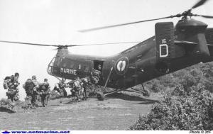 Hélico banane sikorsky embarquement pour le combat Chélia