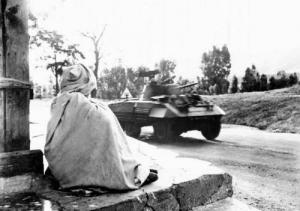 Ratissage blindé 1956 douar Bouhmama