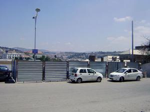 Constantine - Espace public squatté au coudiat:  Y a-t-il une loi dans cette ville?