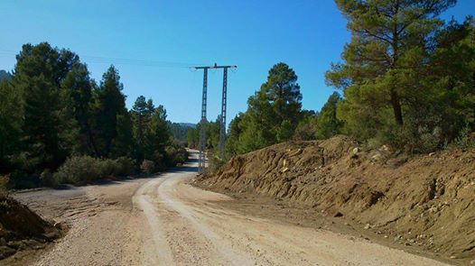 La nouvelle route Yabous Ichmoul  près de Chaabet Khaled