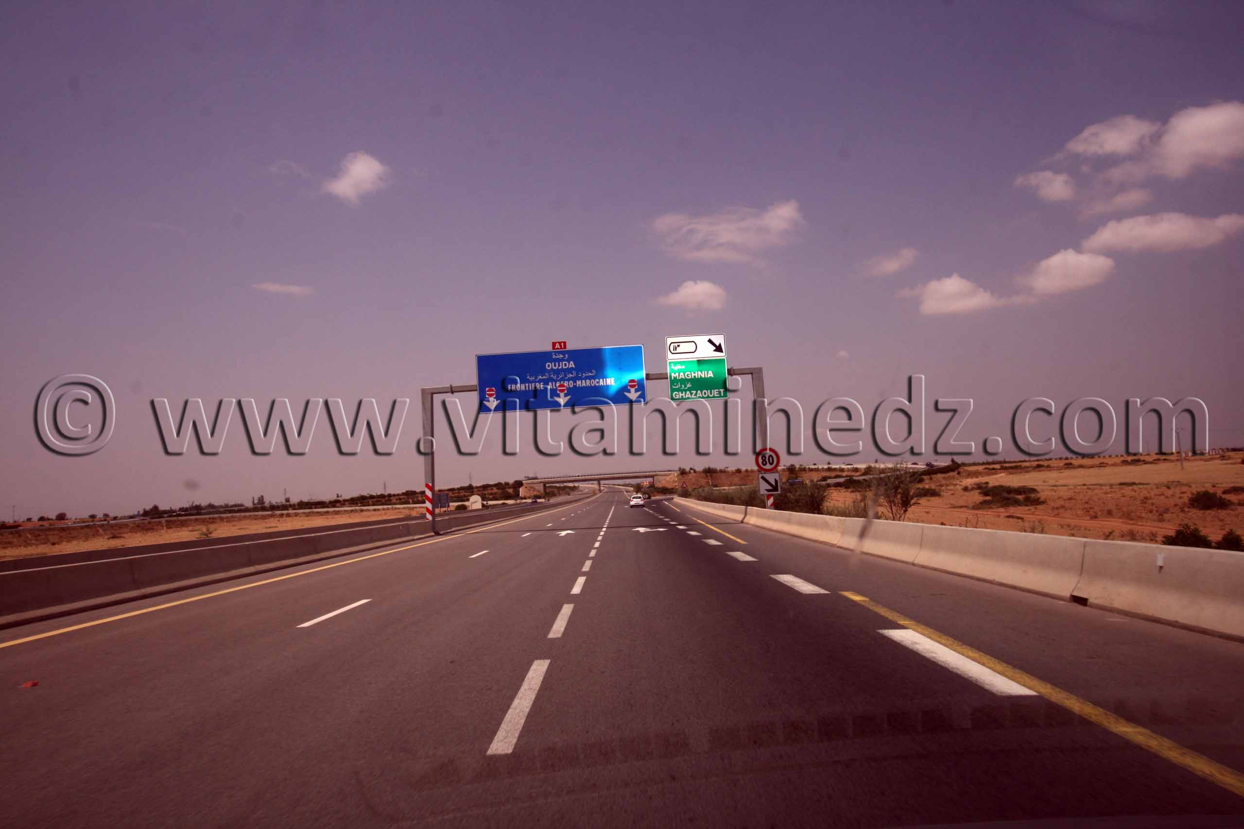 Fin de l'autoroute Est Ouest, vers le Maroc