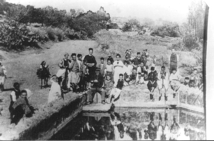 Photo Ancienne de Tlemcen  Ain El Hout