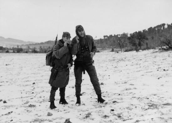 Le soldat Leveque et le radio de 2éme section mont de Chélia