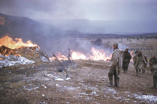 Brûler des mechtas au douar Taouzient S-Lt Marcel-picard