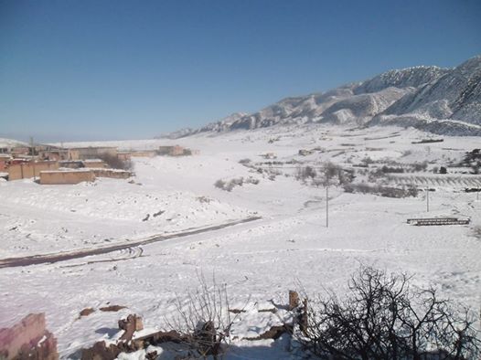 يابوس في فصل الشتاء التلوج تغطي كل شيء تعطيها جمالا على جمال