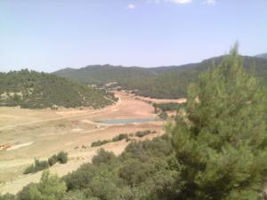 Yabous  : Mise en chantier d’un barrage de 7.5 millions de m3 là c'est  Djebel Touchènt et Khaled Yabous