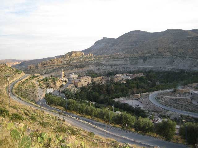 تبردقة بها اماكن سياحية جميلة لن تجدها في جهات اخرى ششار