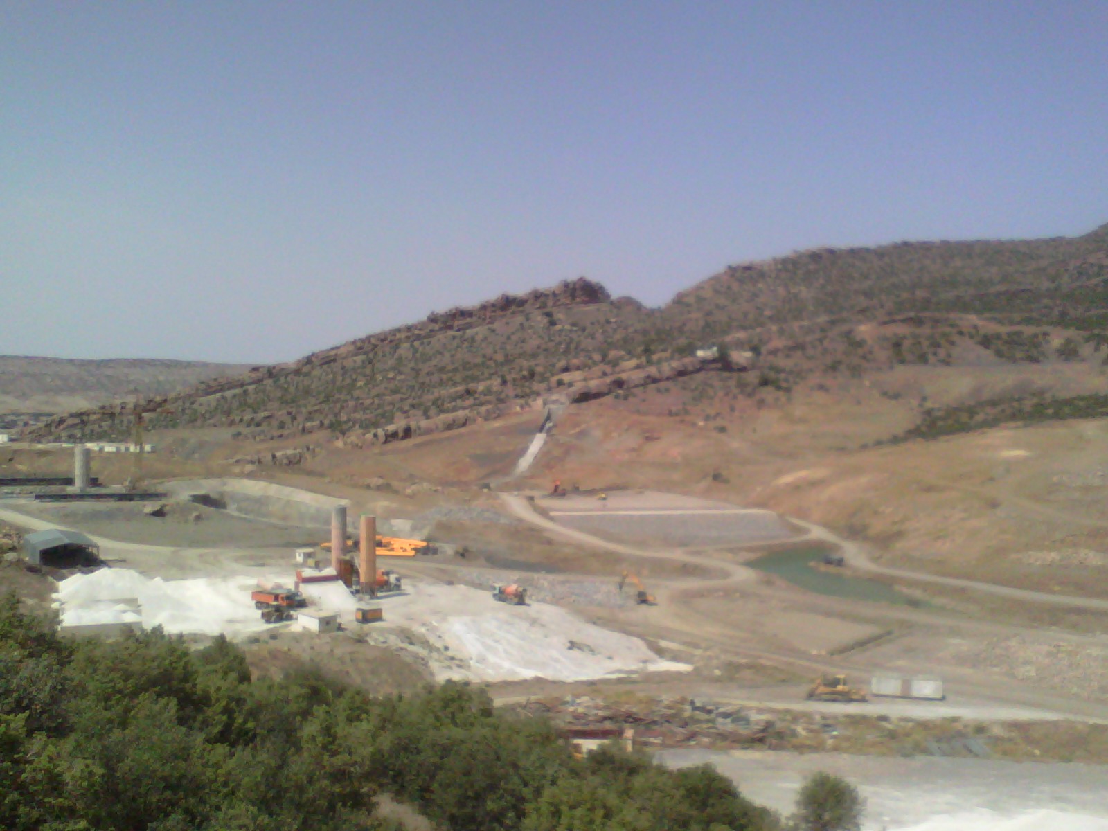 الورشة الكبرى لانجاز مشروع بناء سد فم تاغريست يابوس