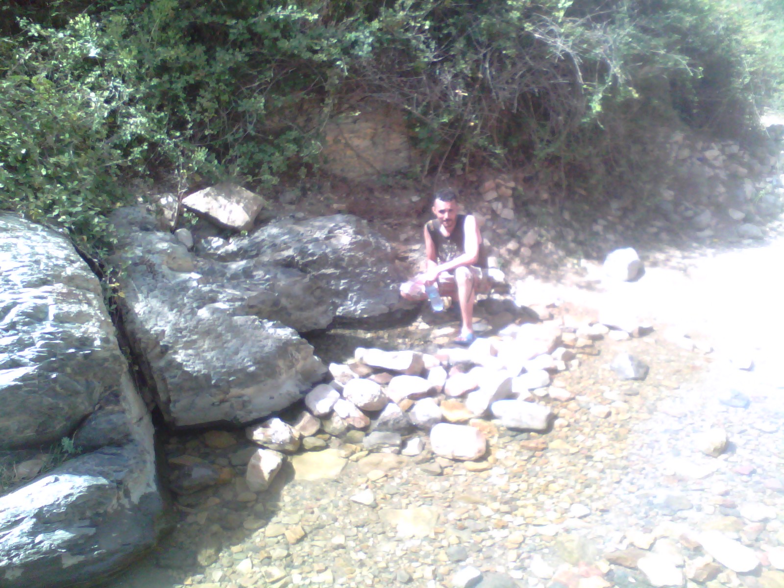 منبع عين ماء لكحل الكانتينة يابوس