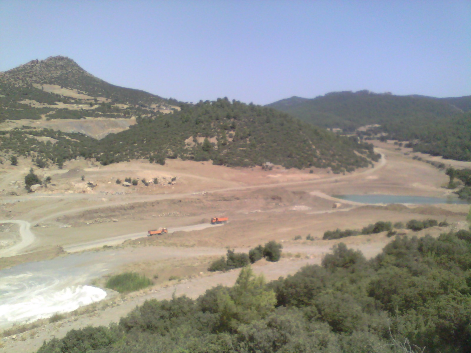 Yabous : Mise en chantier d’un barrage de 7.5 millions de m3 là c'est Djebel Touchènt et Khaled Yabous