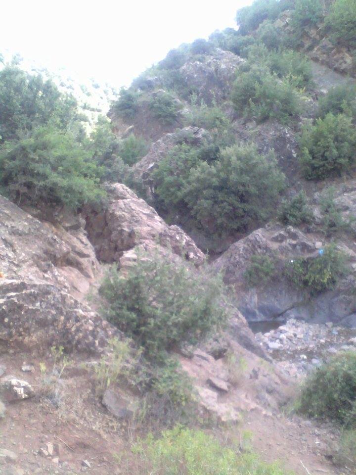 LES COINS DE BAIGNADE D'EL KANTINA  EL MA LAKHEL YABOUS