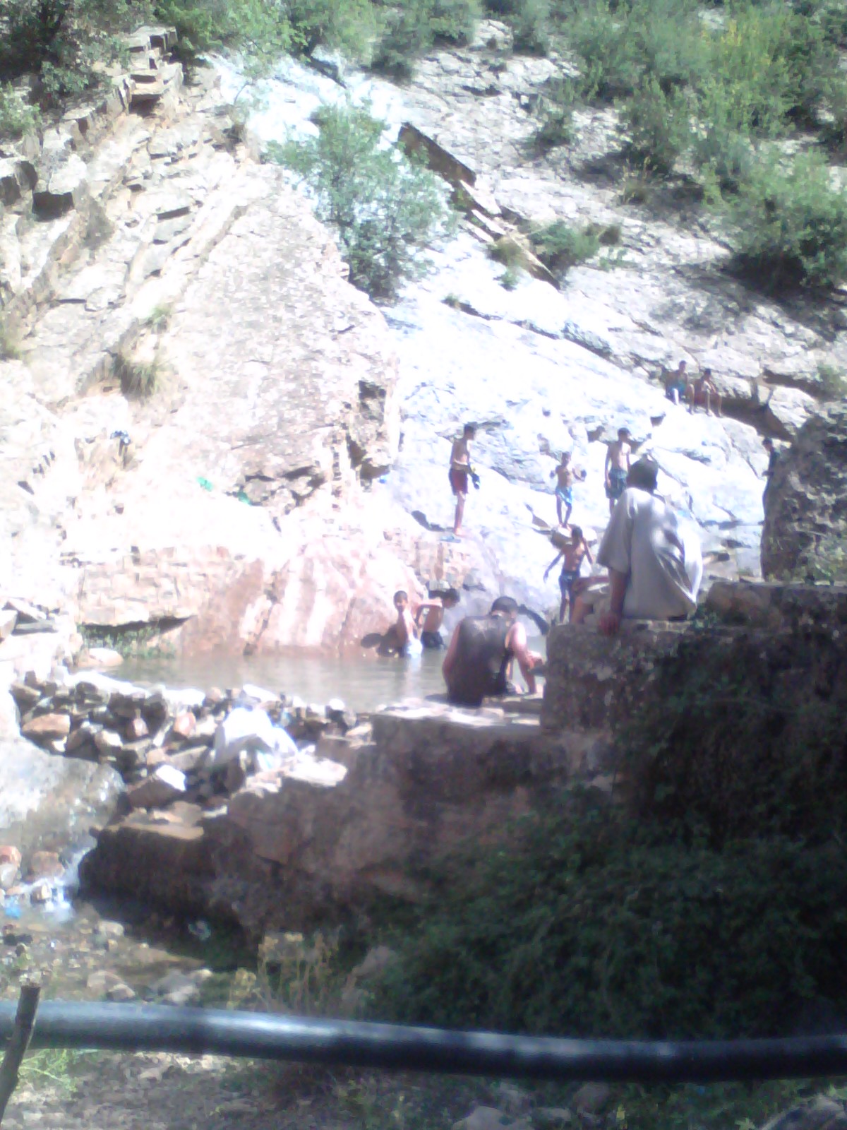 Passez vos vacances d'été à la montagne de Chélia Yabous