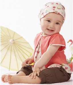 SÉRIEUSE ET GENTILLE