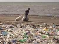 Mission scientifique Tara expédition:  La Méditerranée menacée par la pollution plastique