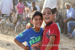 Enfance heureuse ... Waada El B\'taïm (tiripem) à Maghnia, Wilaya de Tlemcen.