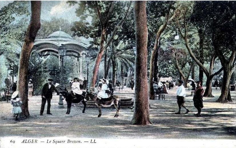 Ancienne photo d'Alger  Le square Bresson
