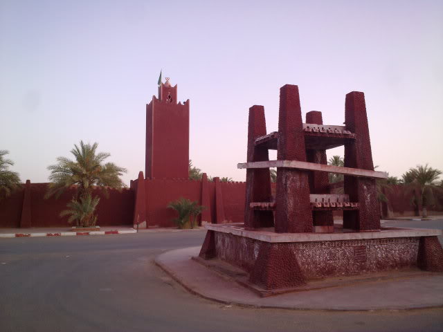 PHOTO Place de l'Indépendance, Timimoun