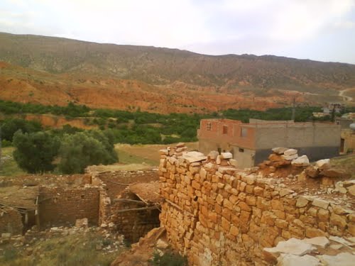 Le village de Tagoust sis aux alentours de la Wilaya de Batna