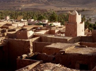 Le Ksar de Taghit, un ancien édifice qui défie la patine du temps