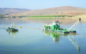 Barrage de Bouhanifia de Mascara «Hydro Dragage» doit extraire 5 millions de m3 de vase en 10 mois