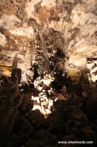 Des reliefs aussi impressionnants les uns que les autres  Les Grottes féeriques des Beni Add à ain Fezza, Tlemcen.