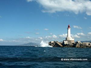 Skikda, phare du port