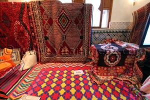 Tapis de Batna Salon National du Tapis à partir du 16 Novembre 2014 à Tlemcen