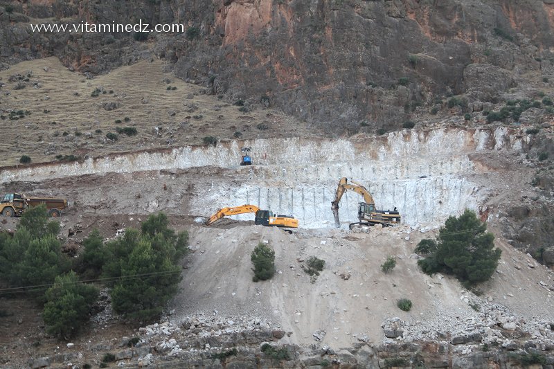 Travaux train TGV (ligne rapide) Commune de Ain Fezza (Tlemcen)