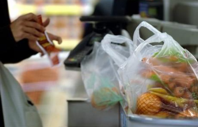 Planète - France: L'Assemblée nationale interdit sacs plastiques et vaisselle jetable