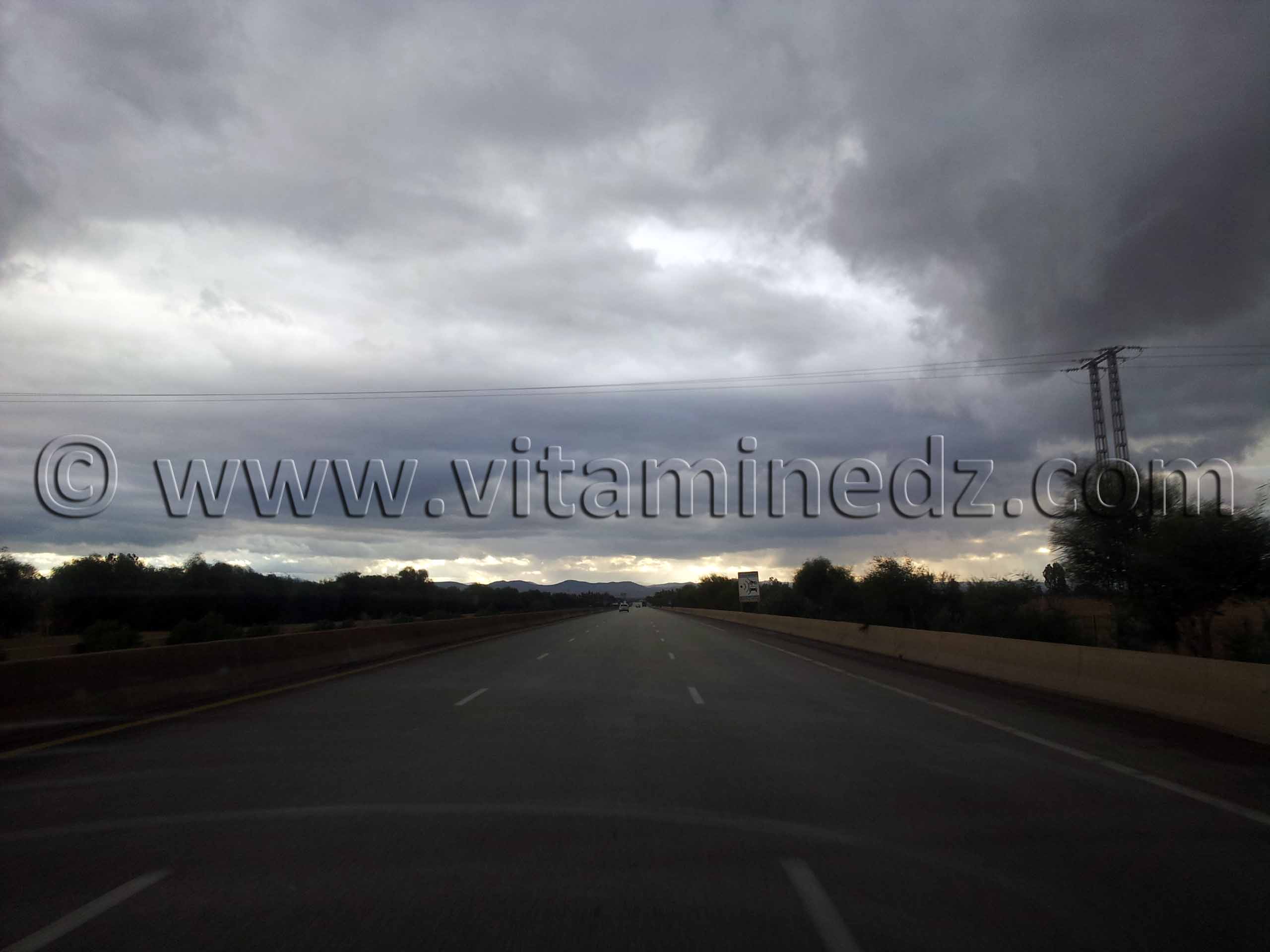 Autoroute Est Ouest, pluie et orages