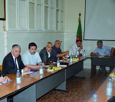 Algérie - La CNLTD réitère son attachement à la transition démocratique «Nous refusons les consensus truqués»