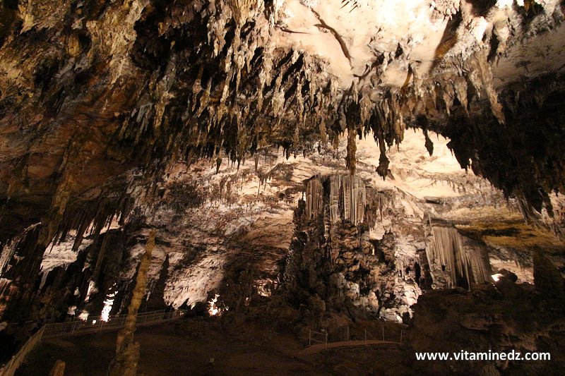 Les Grottes féeriques des Beni Add à ain Fezza, Tlemcen des chambres aussi impressionnantes les unes des autres ...