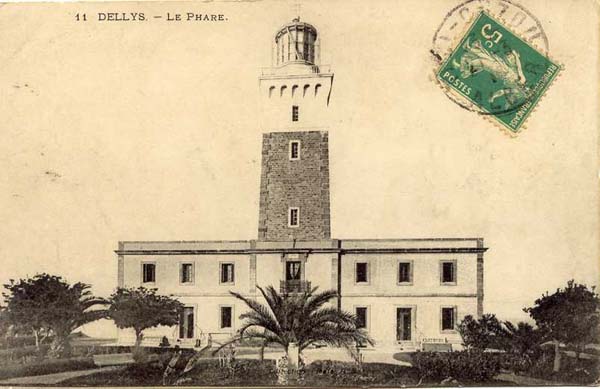 Boumerdes, Dellys Cap Bengut ou le Grand Phare coté jardin