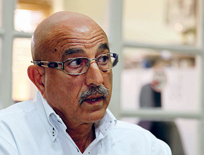 Algérie - Omar Aktouf. Professeur à HEC Montréal «Vendre du pétrole pour acheter la paix sociale est aberrant»