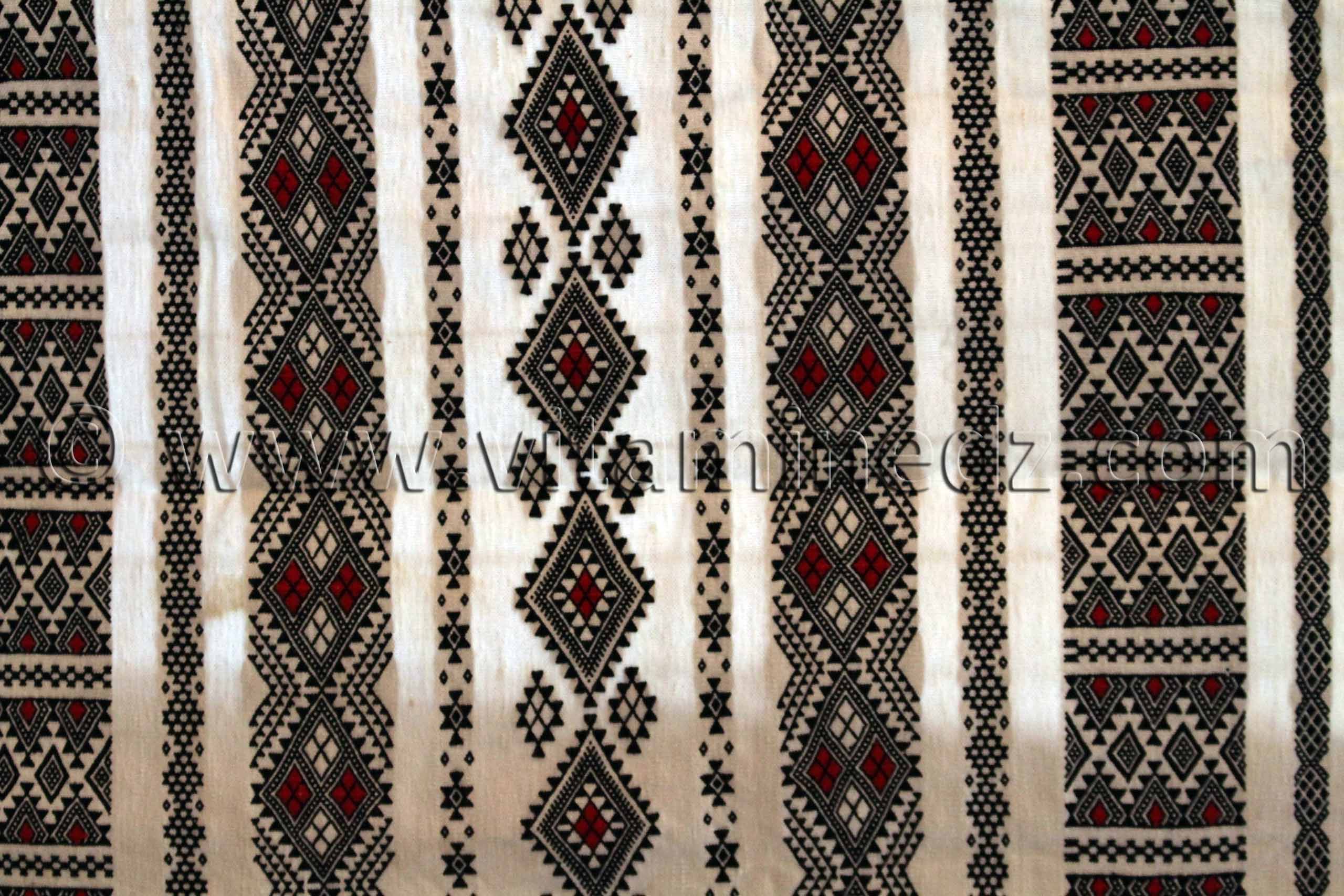 Participation en force de Ghardaïa au Salon National du Tapis à partir du 16 Novembre 2014 à Tlemcen