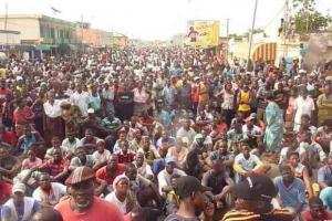 Afrique - Togo:  Des milliers de manifestants contre un autre mandat du Président