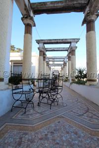 Belle terasse de Café du Musée des Beaux Arts d\'Alger