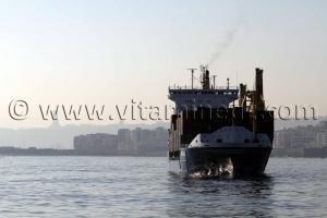 Traversée touristique par Ferry, Alger Port vers La Madrague