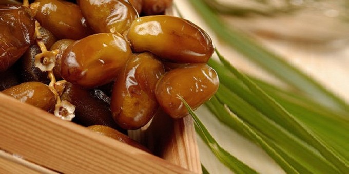 Algérie - Un jeune chercheur récompensé pour son innovation dans la récolte des dattes