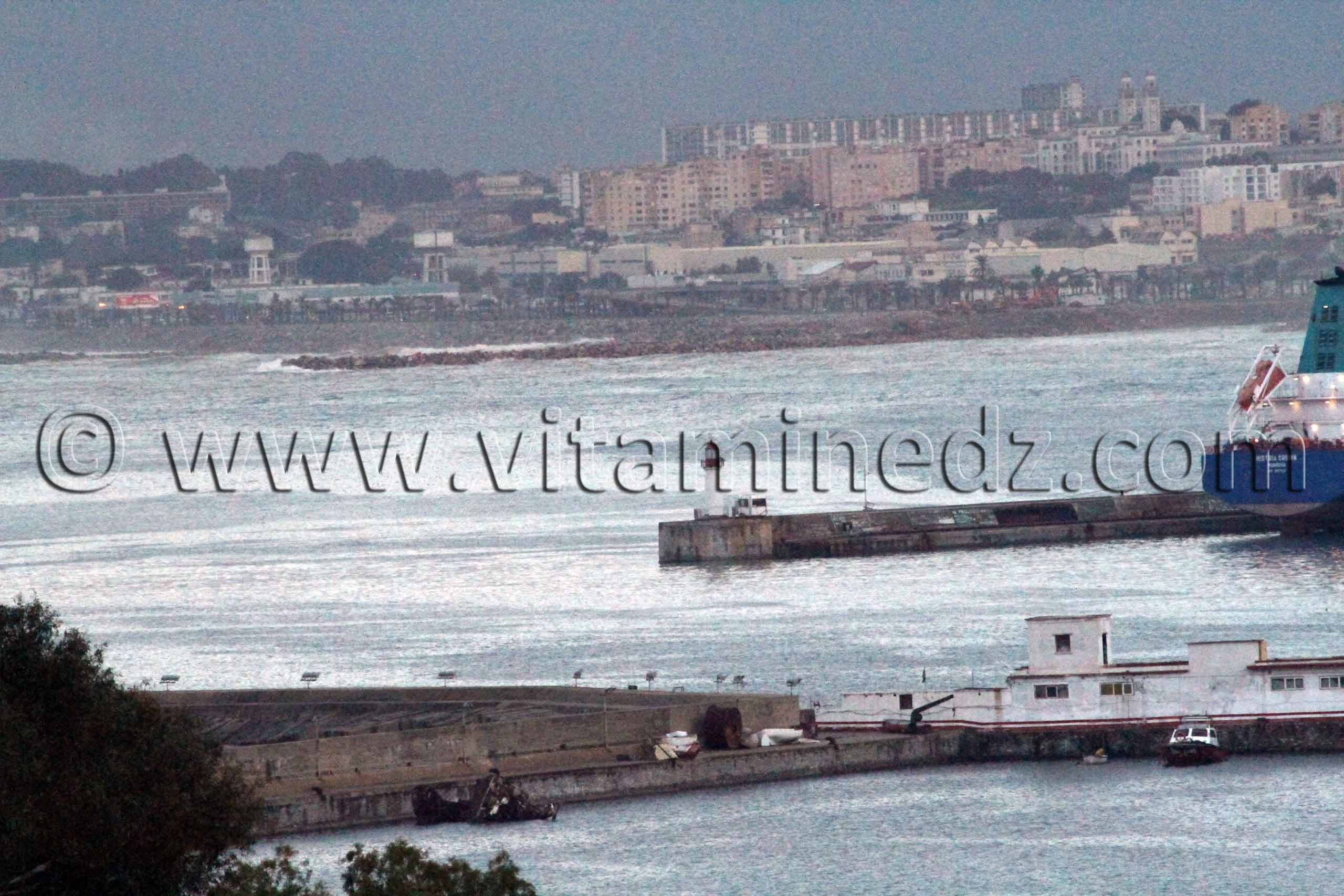 Port d'Alger, le phare