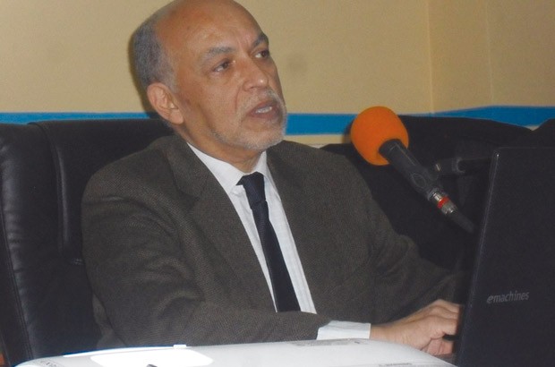 Algérie - L’ancien gouverneur de la banque d’Algérie  “Le statu quo nous mènera irrémédiablement vers le FMI”