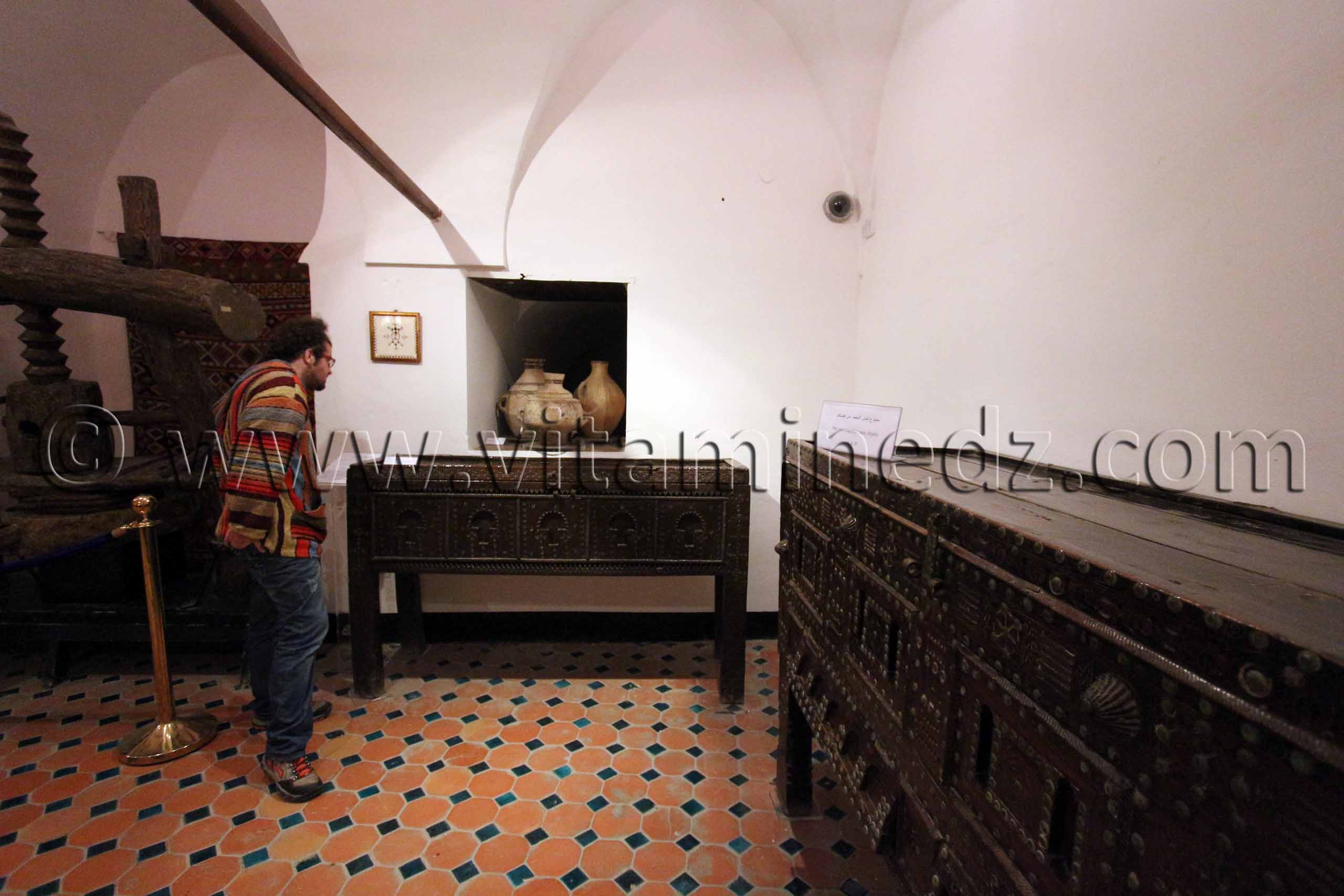 Coffres Kabyles Dar Khdawej El Amia convertit en musée des Arts et Traditions Populaires