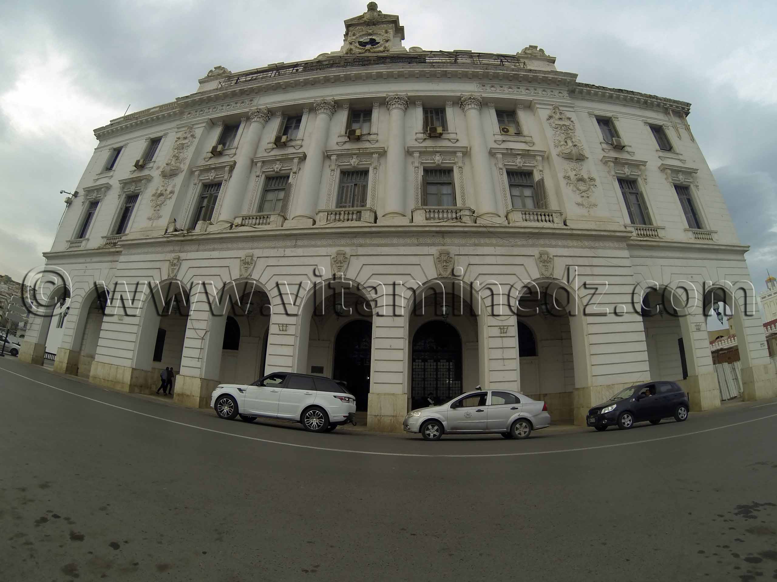 Patrimoine immobilier algérois  Chambre de commerce, avenue Che Guevara