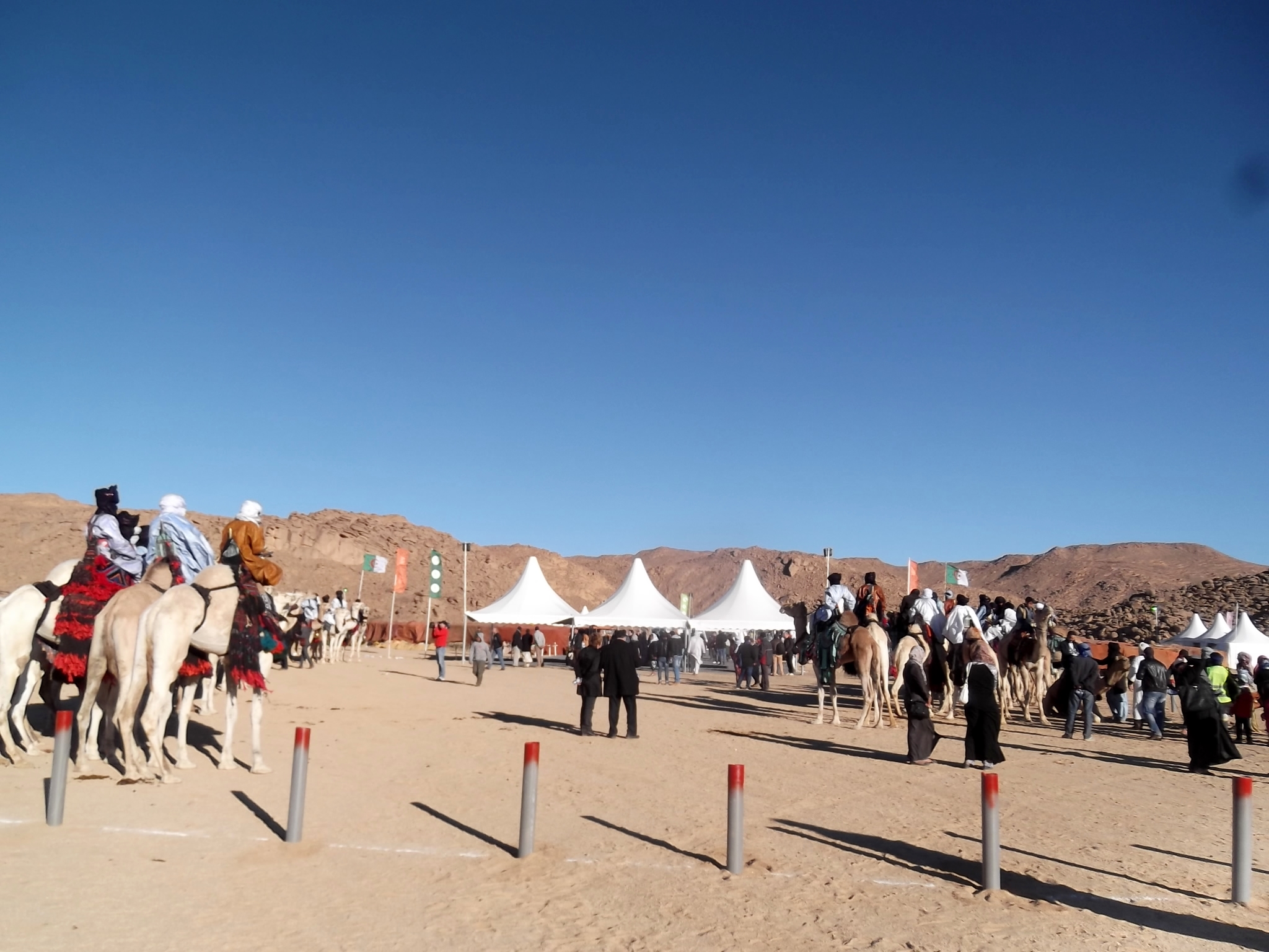 FIATAA 2014 : Entrée du campement de Tidessi, lieu où se déroule le festival