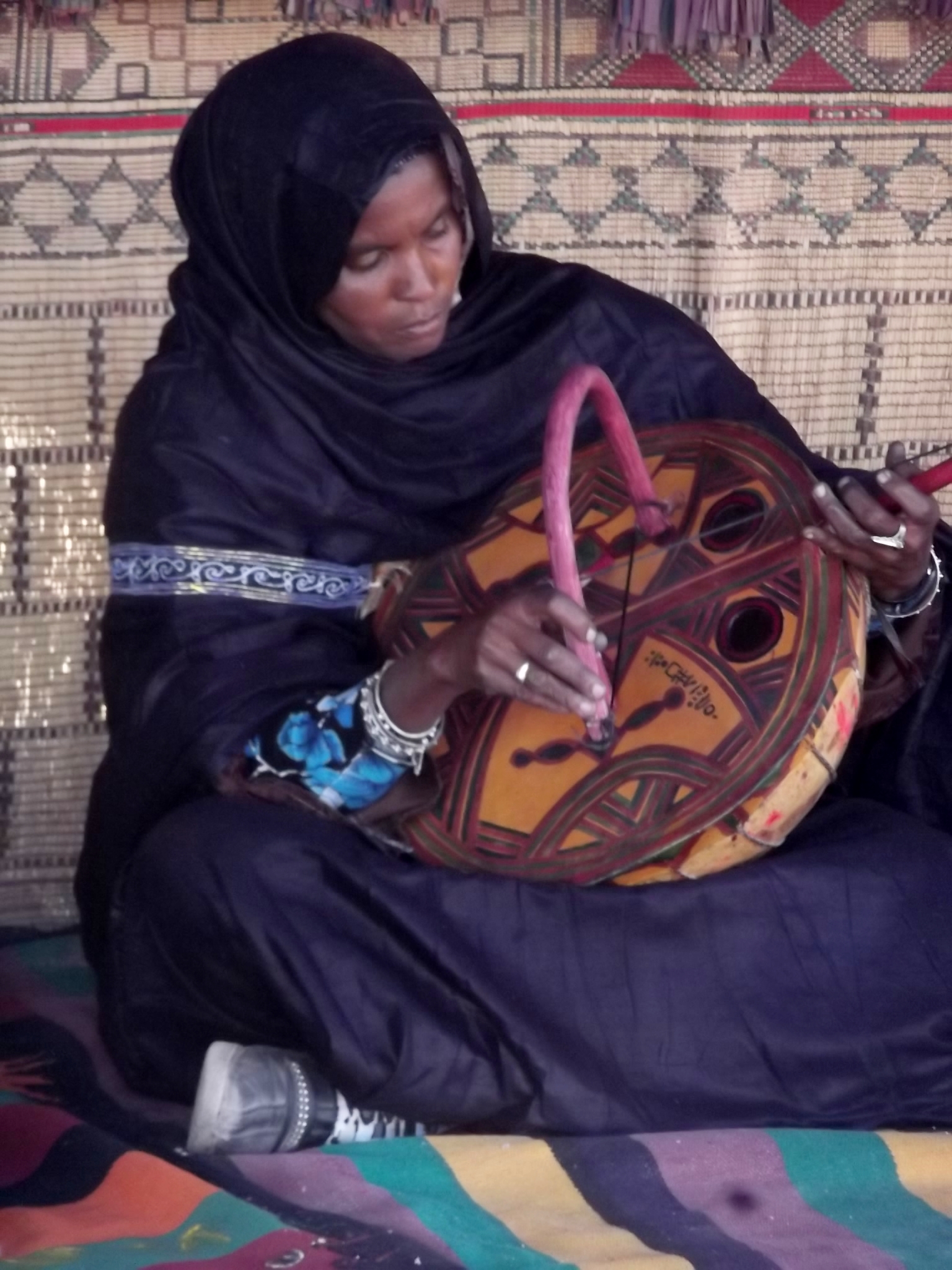 FIATAA 2014 : Joueuse d'Imzad