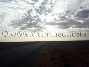 Route interminable Départ vers le Sud , commune d\'El Aricha (Tlemcen)